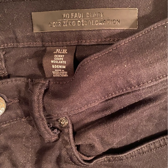 H&M Men’s Skinny &Denim 32/32. Black jeans skinny fit. Good used condition. ⚫️ - Picture 7 of 13